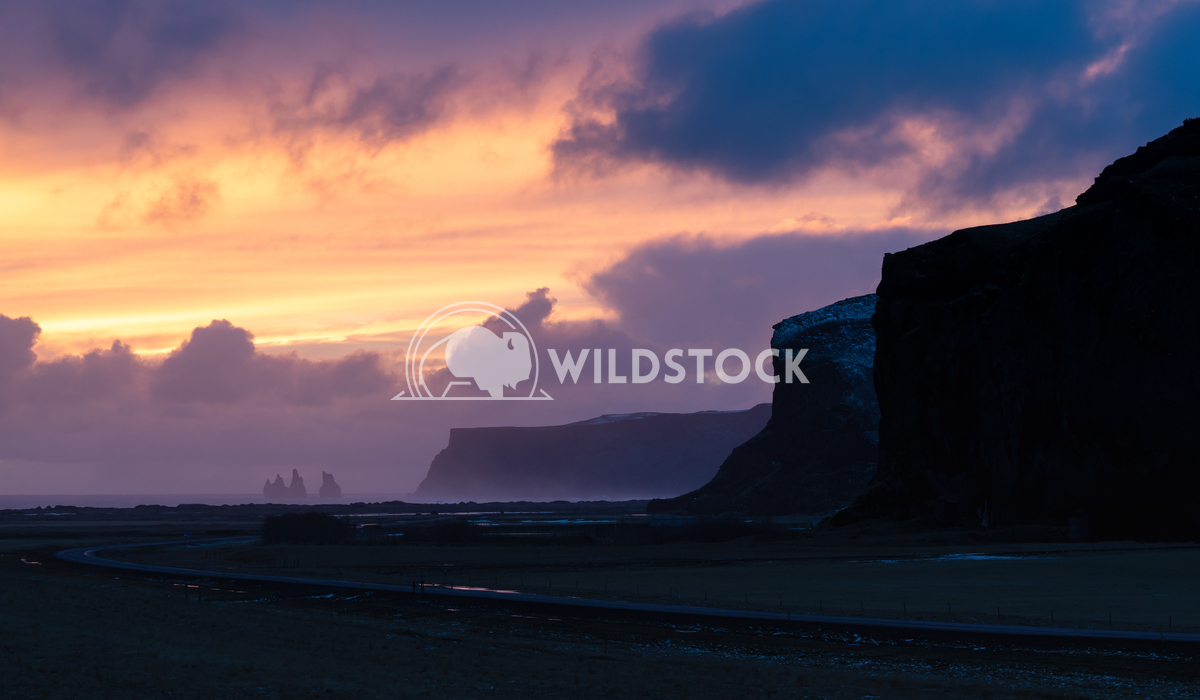 Landscape at sundown, Iceland, Europe 3 Alexander Ludwig Panoramic landscape along the southern coast of Iceland close t