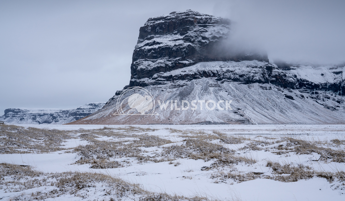 Lomagnupur, Iceland 3 Alexander Ludwig Panoramic landscape along the southern coast of Iceland with snow-covered mountai