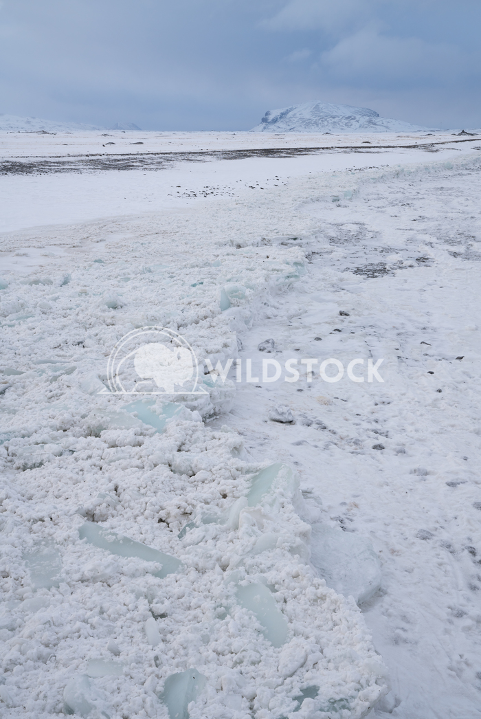 Frozen river, Iceland, Europe 4 Alexander Ludwig Panoramic view on a frozen river, winter in Iceland, Europe
